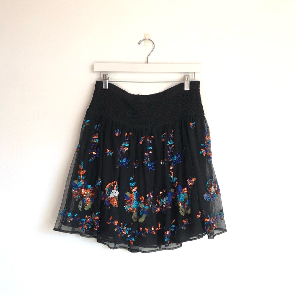 Anthropologie Black Multicolor Sequin Floral Tulle Mini Skirt Size Medium